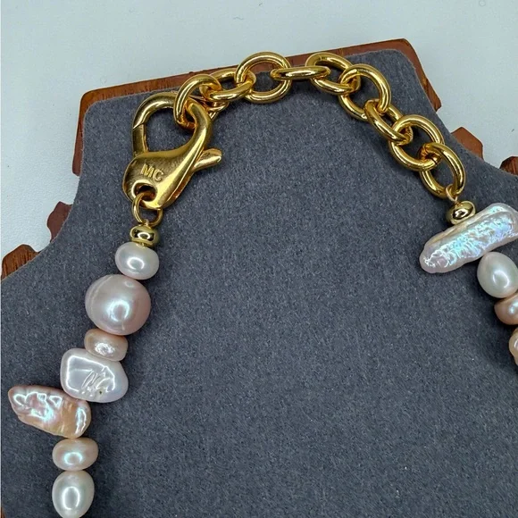 Joolz by Martha Calvo Bear It All Pearl Teddy Necklace MC Sold Out - Picture 8 of 10